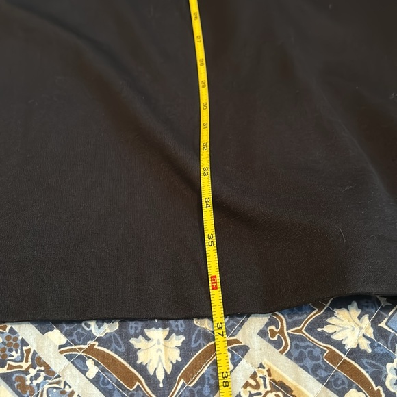 Woman’s Talbots black 14p dress. - Picture 7 of 10